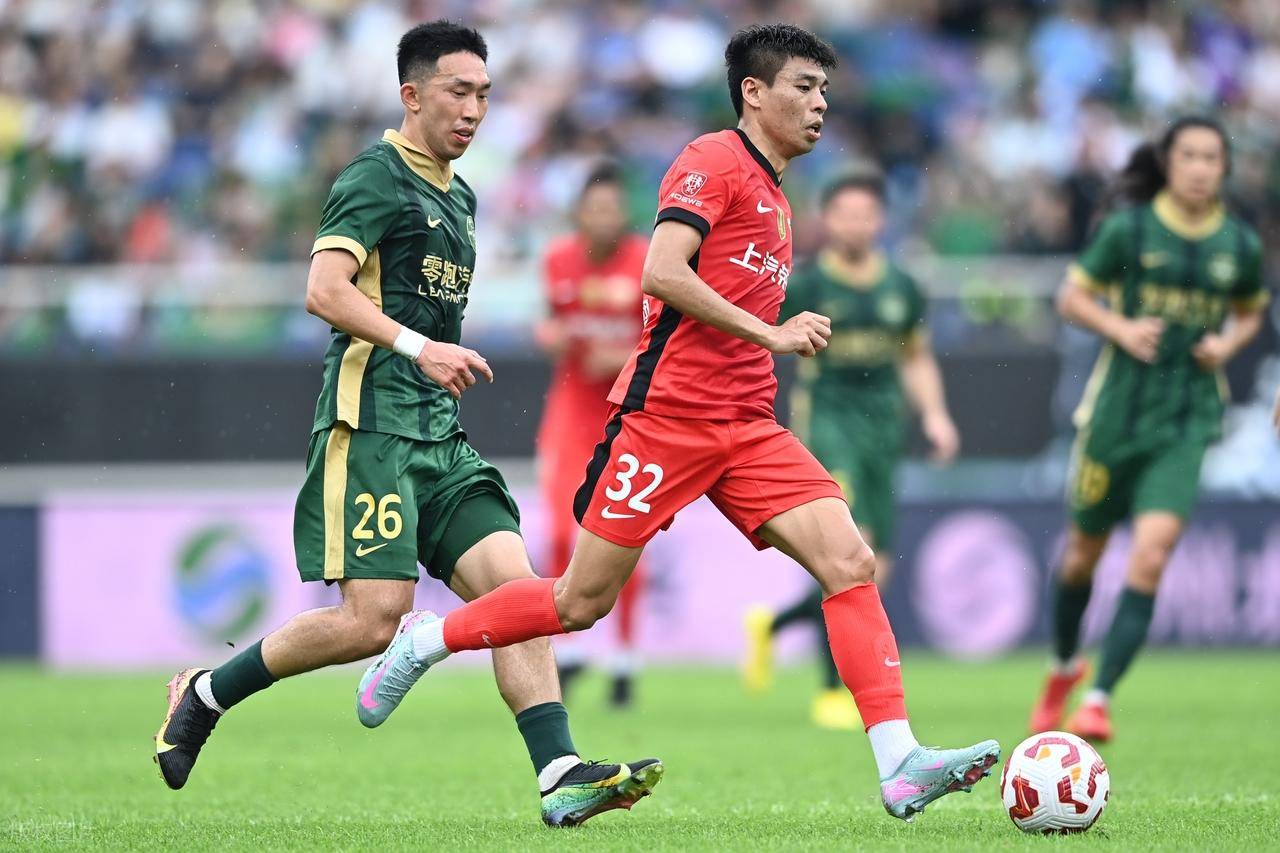 也彰显了他 也彰显了他